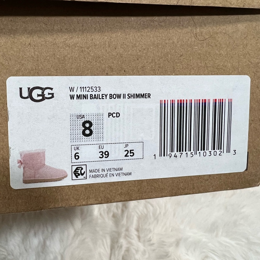 pink bailey bow uggs
